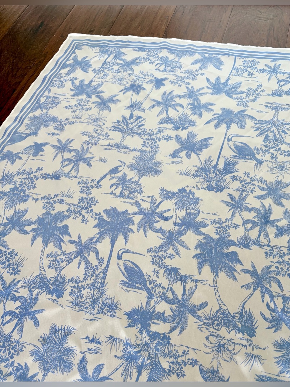 NWOT Silky Blue & White Palm Tree Patterned Square Scarf - Picture 3 of 9